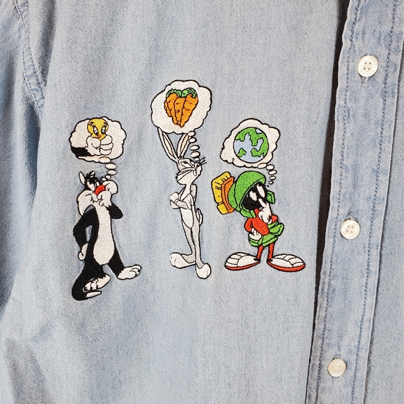 VTG Warner Brothers Bugs Bunny Tasmanian Devil Tweety Chambray Button Up Shirt - Picture 5 of 13